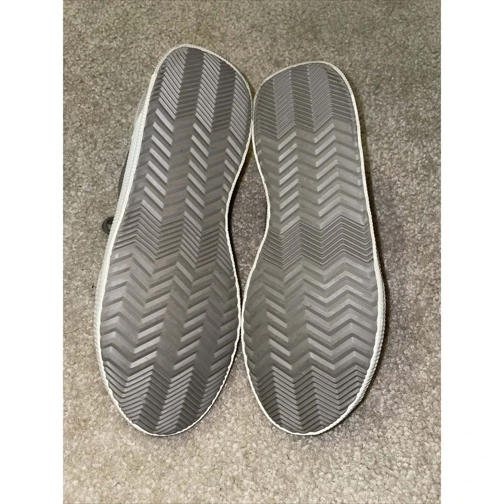 Sorel Out N About Shoes Women's 10.5  Canvas Sneakers